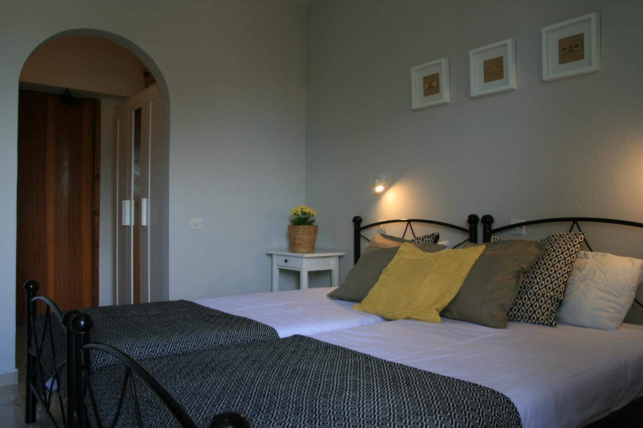 Vasilina Aparthotel Faliraki Esterno foto